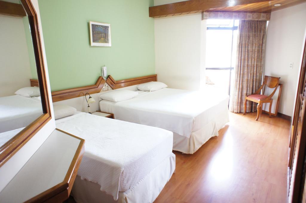 Hotel Solar Corte Real Sabara Room photo